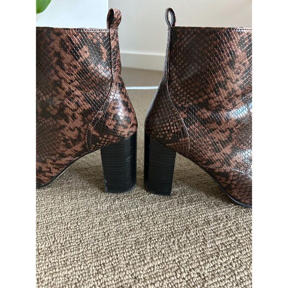 Treasure & Bond Gram Lace-Up Bootie Size 9.5M - Picture 2 of 7